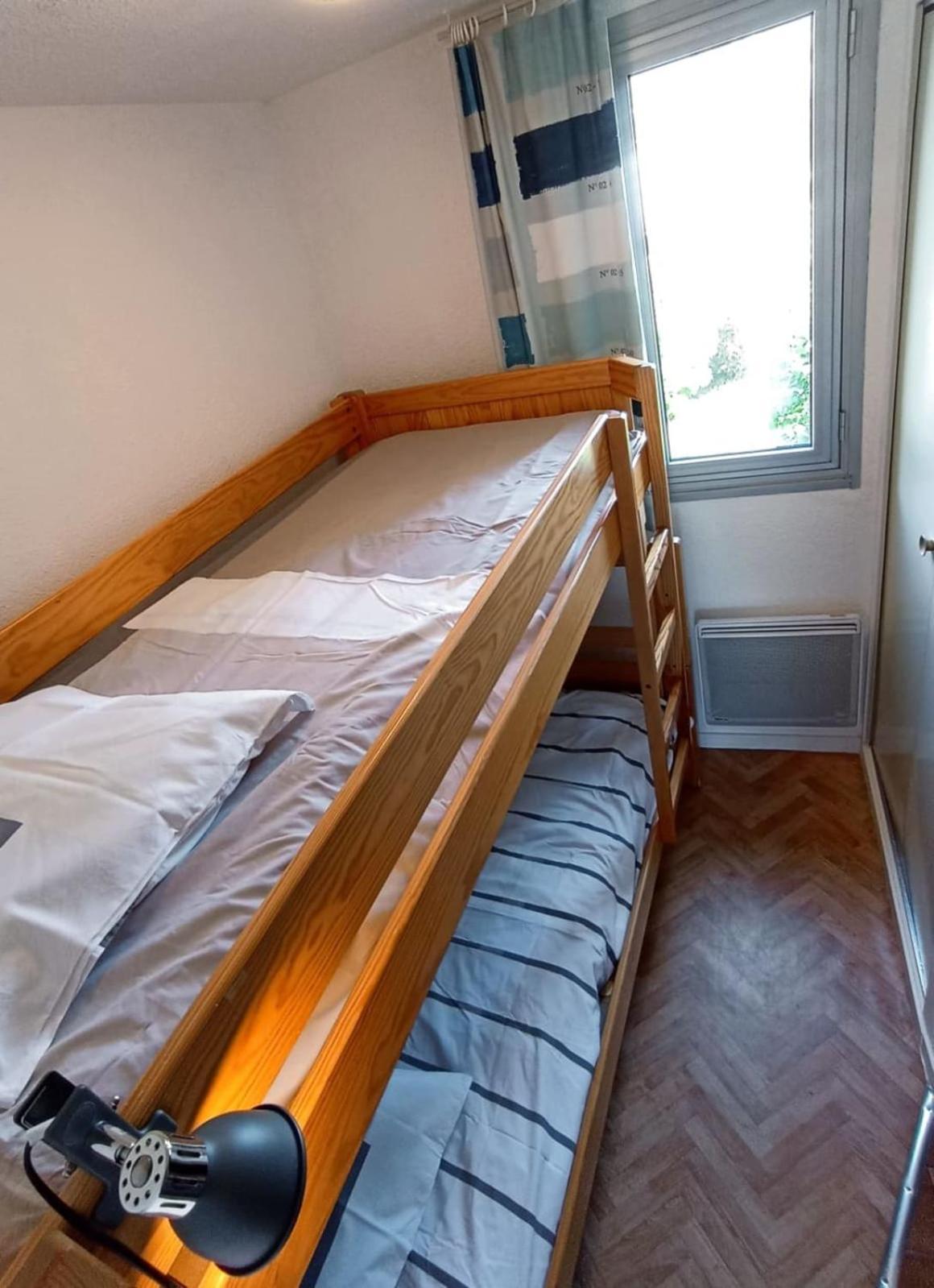 Apartment T2 Sleeping Corner 45 Places Beautiful View With Balcony 엠브룬 외부 사진