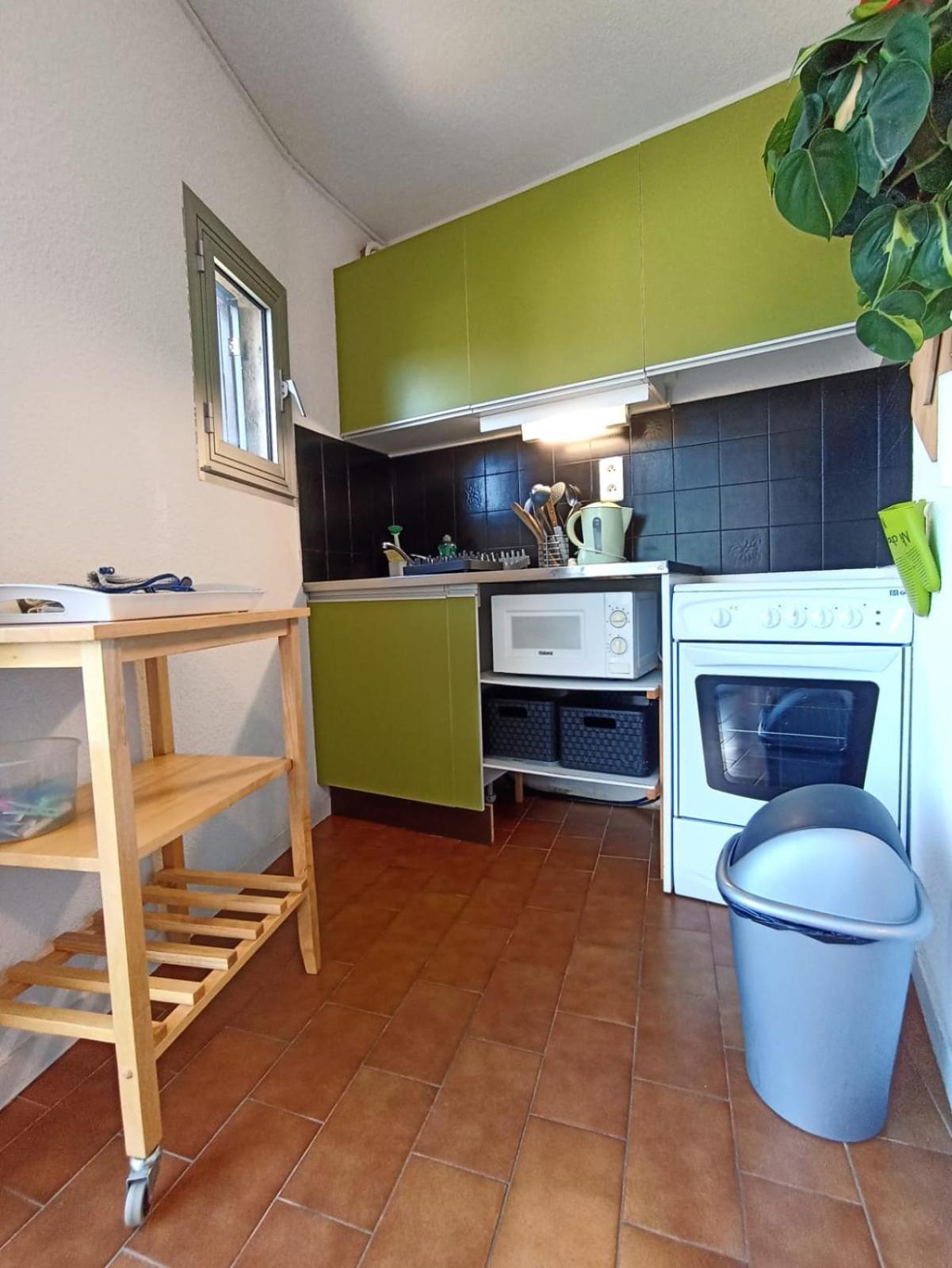 Apartment T2 Sleeping Corner 45 Places Beautiful View With Balcony 엠브룬 외부 사진
