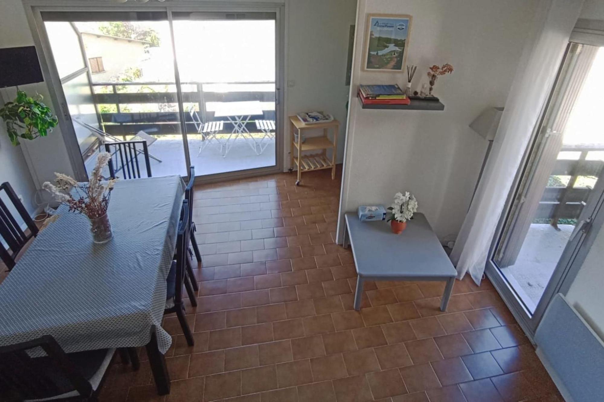Apartment T2 Sleeping Corner 45 Places Beautiful View With Balcony 엠브룬 외부 사진